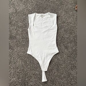 COPY - Aritzia Contour bodysuit